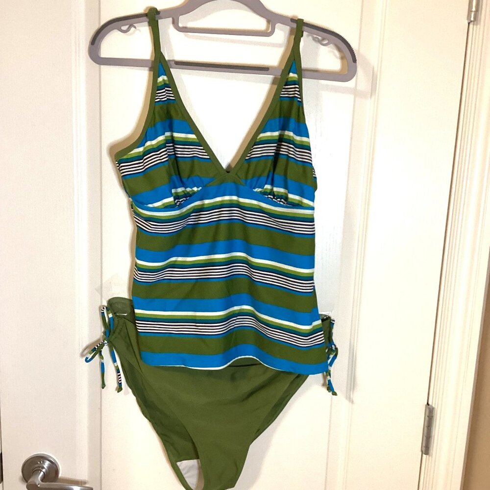 Long Tall Sally Women's 2 Piece Green Blue Swimsuit Swimwear Bikini Size 12